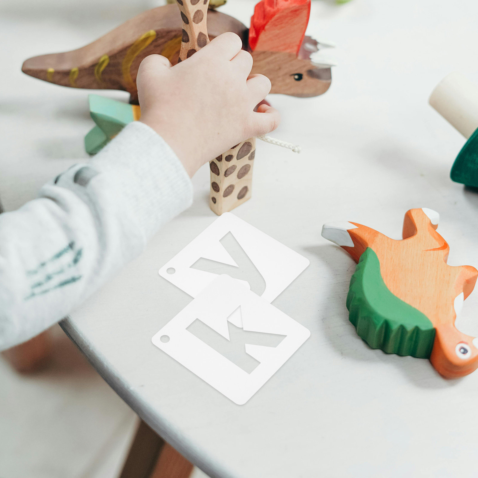 1 ensemble de pochoirs en plas - Art Craft Education avis et prix